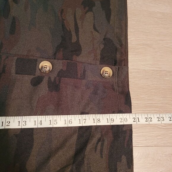 Social Standard By Sanctuary Sweater M Daytripper Camo Cardigan Thin Knit NWT - Picture 8 of 9